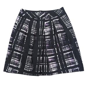 Elegant Black and White Patterned Skirt
